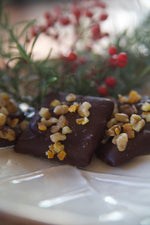 Load image into Gallery viewer, Orange Walnut Toffee
